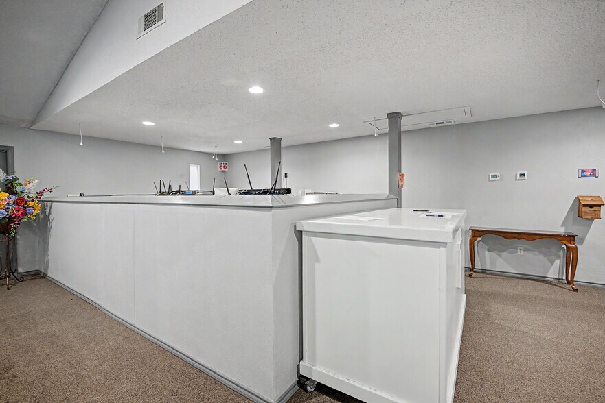 More Photos Of 2111 Skyline Dr, Mesquite Religious Facility For Sale