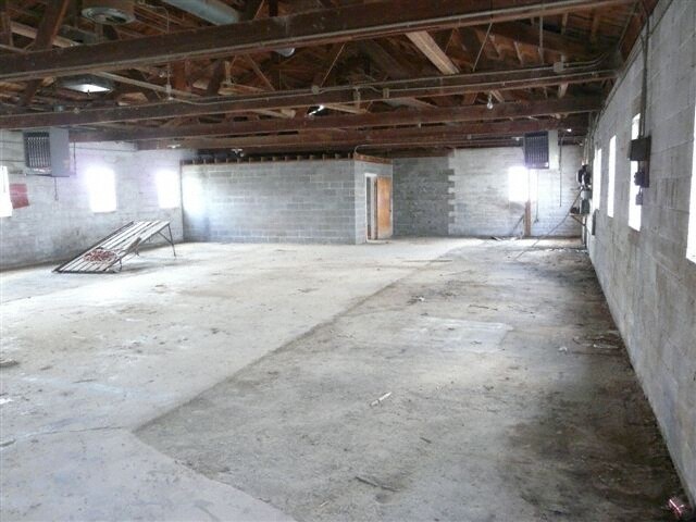 More Photos Of 1059 Box Factory Rd, Summit Point Manufacturing For Lease