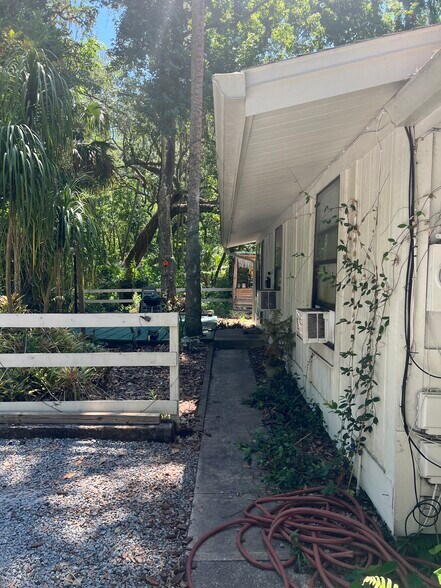 More Photos Of 1735 Timocuan Way, Longwood Apartments For Sale