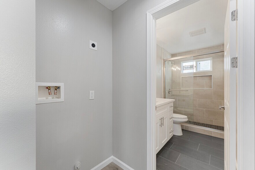 More Photos Of 805 S 10th St, Montebello Multifamily For Sale