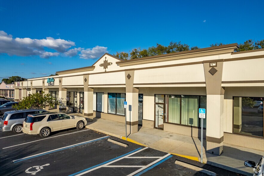 More Photos Of 1653-1757 Main St, Dunedin Unknown For Lease