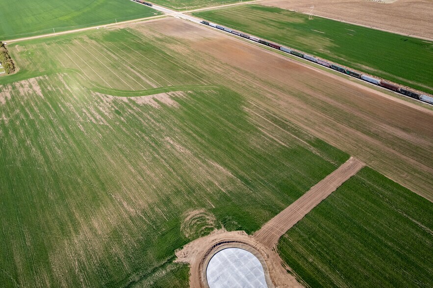 More Photos Of 135th, Maize Land For Sale