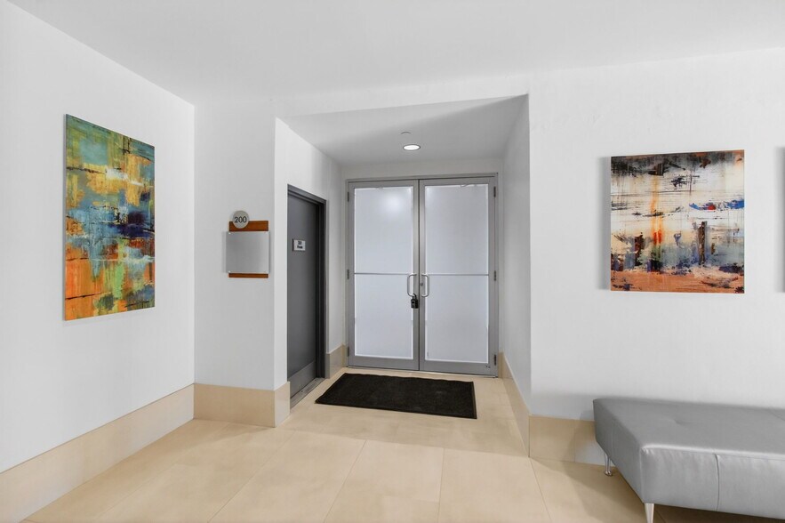 More Photos Of 880 NW 13th St, Boca Raton Medical For Lease