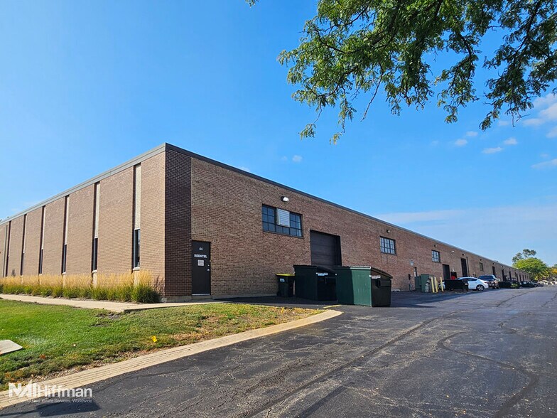More Photos Of 2-44 Plaza Dr, Westmont Light Distribution For Lease