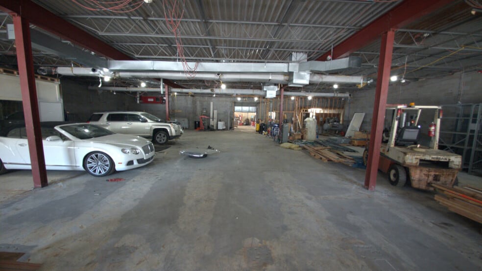 More Photos Of 1260 Eddie Dowling Hwy, North Smithfield Storefront Retail Office For Lease