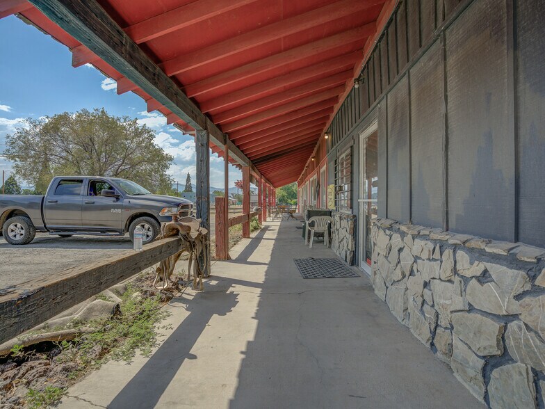 More Photos Of 180 E Webb St, Montague Warehouse For Sale