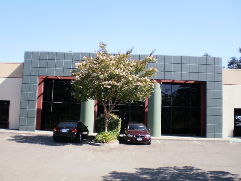 More Photos Of 1320 Industrial Ave, Petaluma Warehouse For Lease