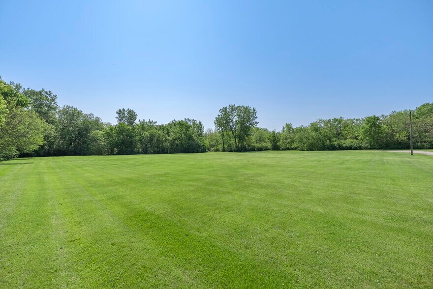 More Photos Of 109 S Pearl St, Atkinson Manufactured Housing Mobile Home Park For Sale