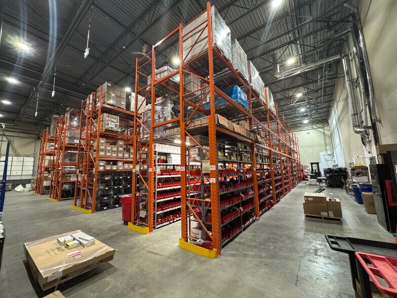 More Photos Of 13070 115 Ave, Surrey Warehouse For Lease