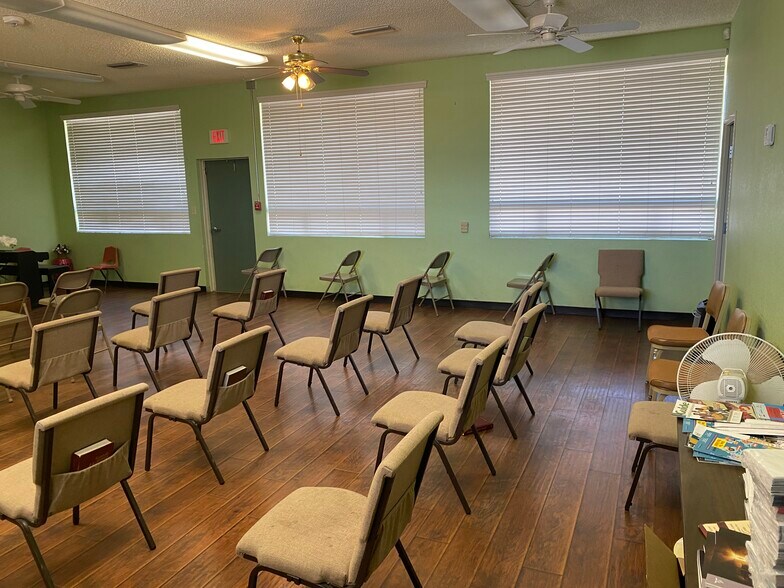 More Photos Of 630 W 17th Pl, Tempe Schools For Lease