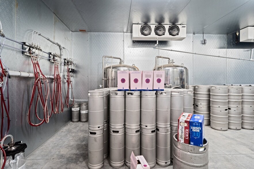 More Photos Of 4810 Long Beach Rd SE, Southport General Retail For Sale