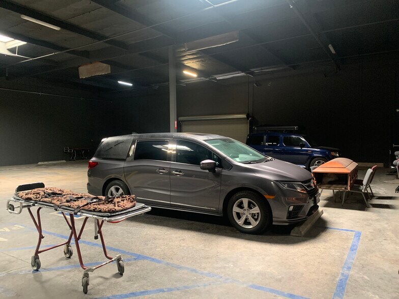 More Photos Of 8351 Katella Ave, Stanton Showroom For Sale