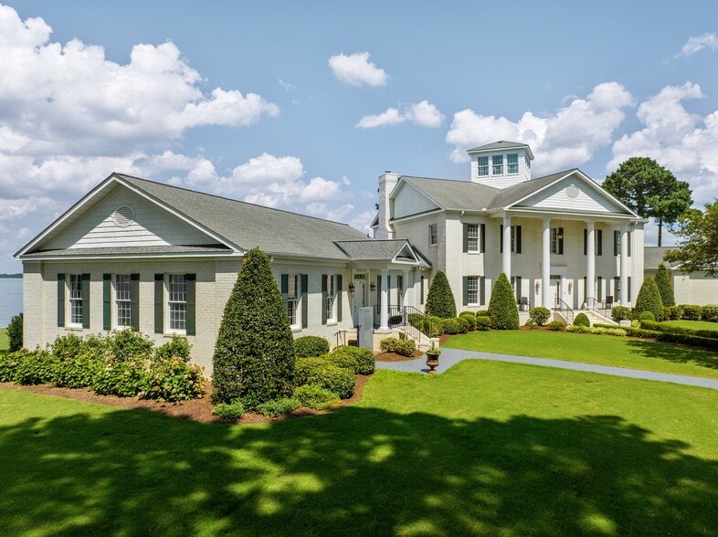 More Photos Of 220 Pungo Shores, Belhaven Lodge Meeting Hall For Sale