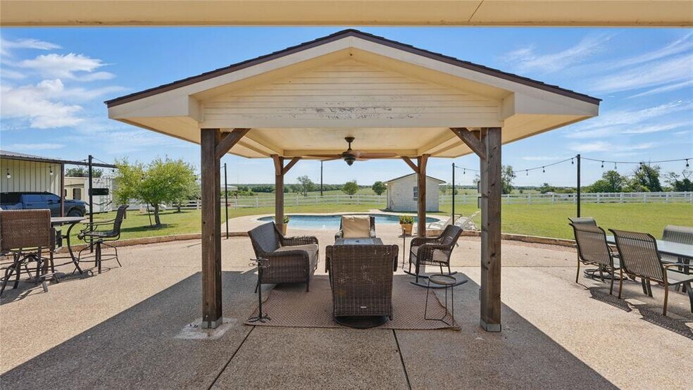 More Photos Of 310 Hatter Dr, Moody Land For Sale