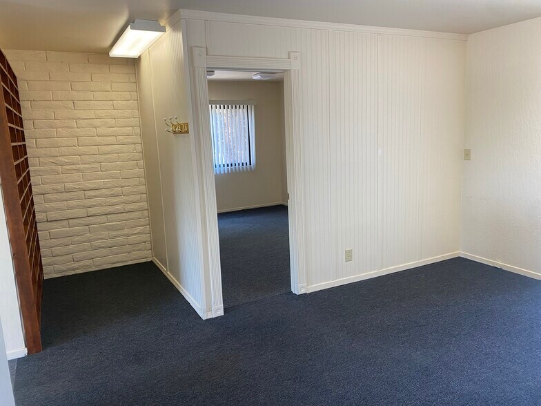 More Photos Of 3600 Clayton Rd, Concord Office Residential For Lease