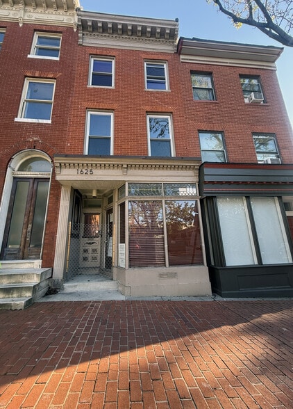 More Photos Of 1625 E Baltimore St, Baltimore Office For Sale
