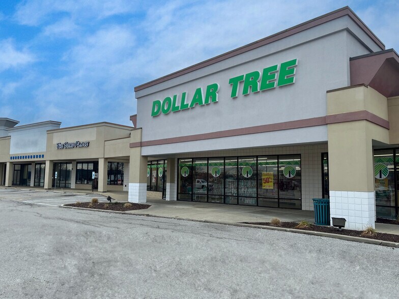 More Photos Of 1-125 Plaza Dr, Fairview Heights Storefront For Lease