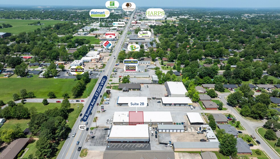 More Photos Of 1772 W Sunset Ave, Springdale Storefront Retail Office For Lease