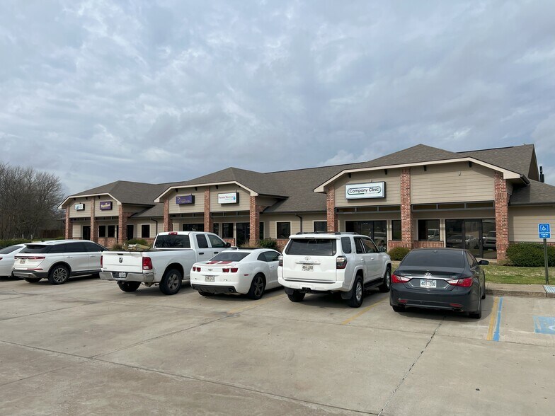 Primary Photo Of 5015 Shed Rd, Bossier City Storefront For Sale