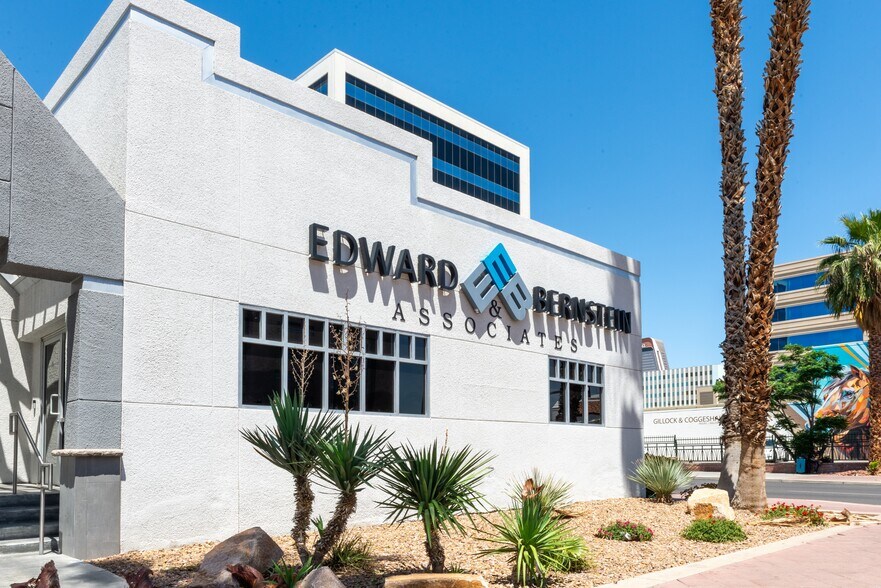 More Photos Of 500 S 4th St, Las Vegas Office For Lease