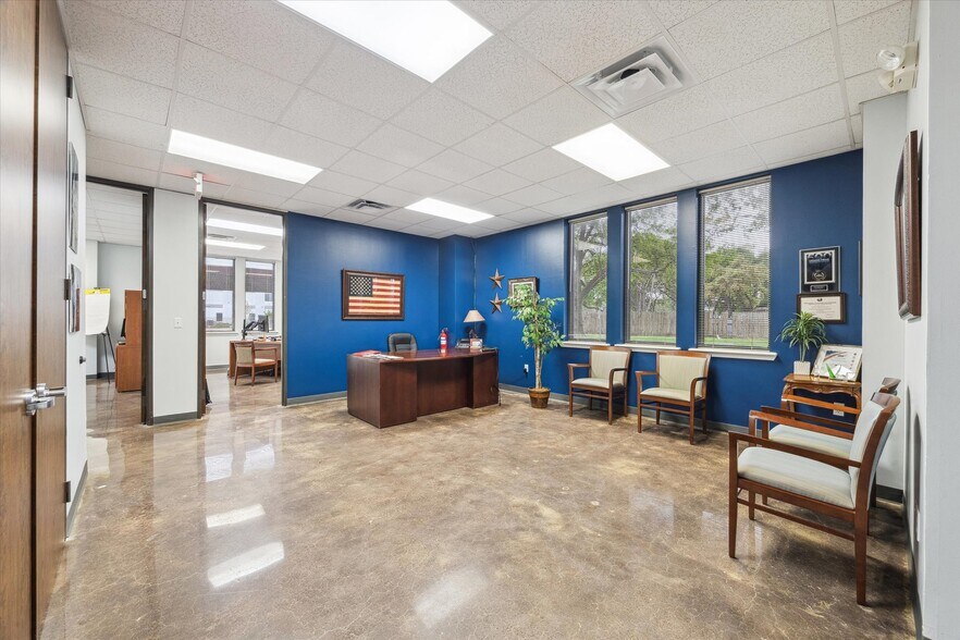 More Photos Of 718 FM 1959 Rd, Houston Medical For Sale