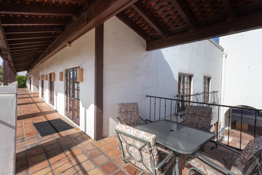 More Photos Of 1825-1845 E Northern Ave, Phoenix Office For Lease