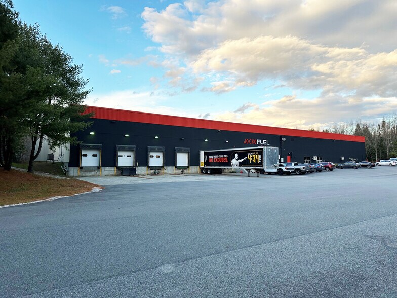 More Photos Of 1149 Main St, Jay Warehouse For Lease