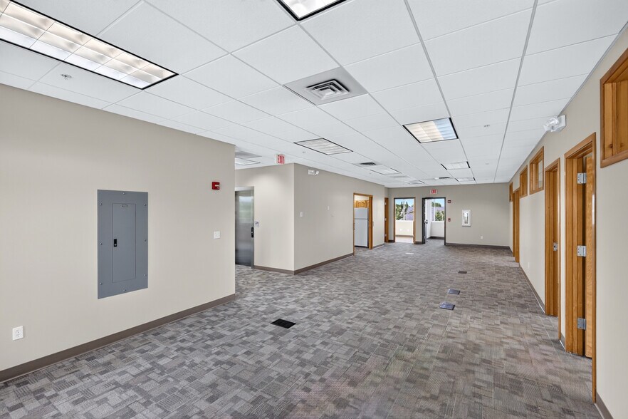 More Photos Of 2208 N Swing Ln, Liberty Lake Medical For Lease