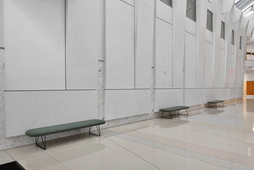 More Photos Of 5404 Wisconsin Ave, Chevy Chase Office For Lease