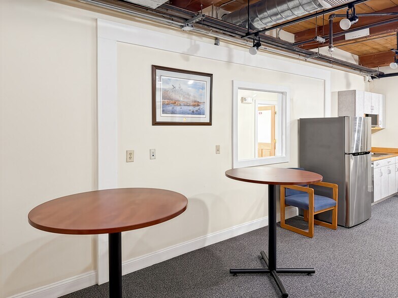 More Photos Of 322 W Main St, Tilton Coworking Space