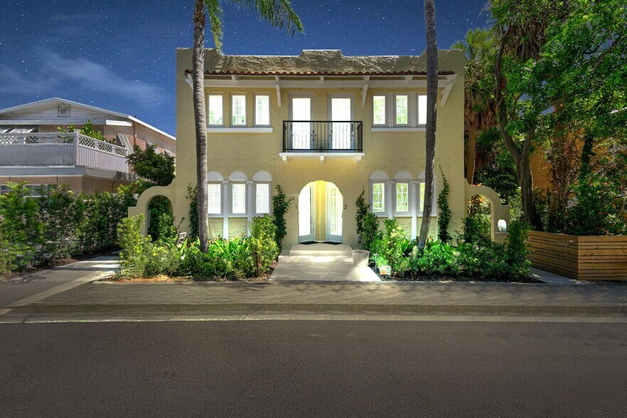 More Photos Of 212 Oleander Ave, Palm Beach Apartments For Sale