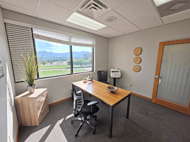 More Photos Of 12265 Oracle Blvd, Colorado Springs Coworking Space