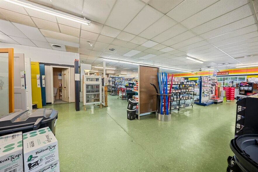 More Photos Of 1305 Seaton Ave, Greenup Warehouse For Sale