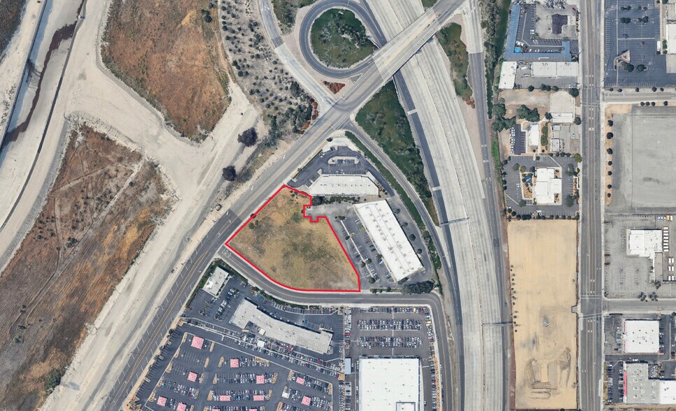 More Photos Of Orange Show Rd & 215 Fwy, San Bernardino Land For Sale