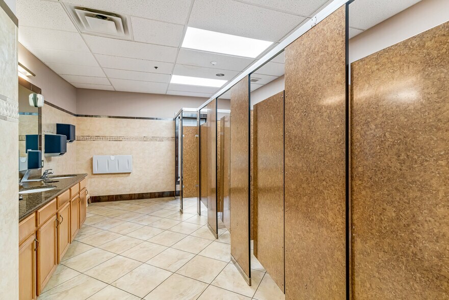 More Photos Of 1101 Brannon Rd, Nicholasville Religious Facility For Sale