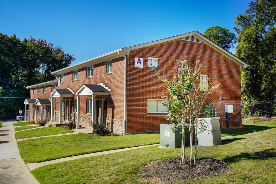 More Photos Of 470 Bolton Rd Nw, Atlanta Apartments For Sale