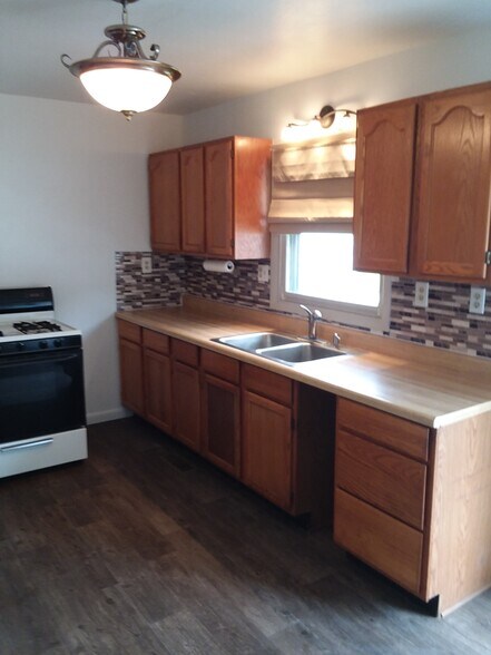 More Photos Of 853 W State Road 38, New Castle General Retail For Sale