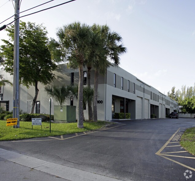 More Photos Of 7100-7120 SW 47th St, Miami Warehouse For Lease