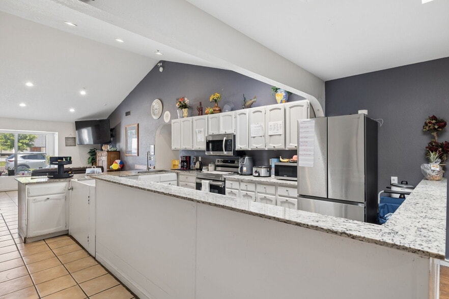 More Photos Of 1600 E Citation Ln, Tempe Assisted Living For Sale