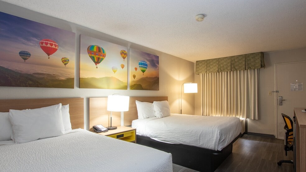 More Photos Of 5101 Ellison St NE, Albuquerque Hotel For Sale