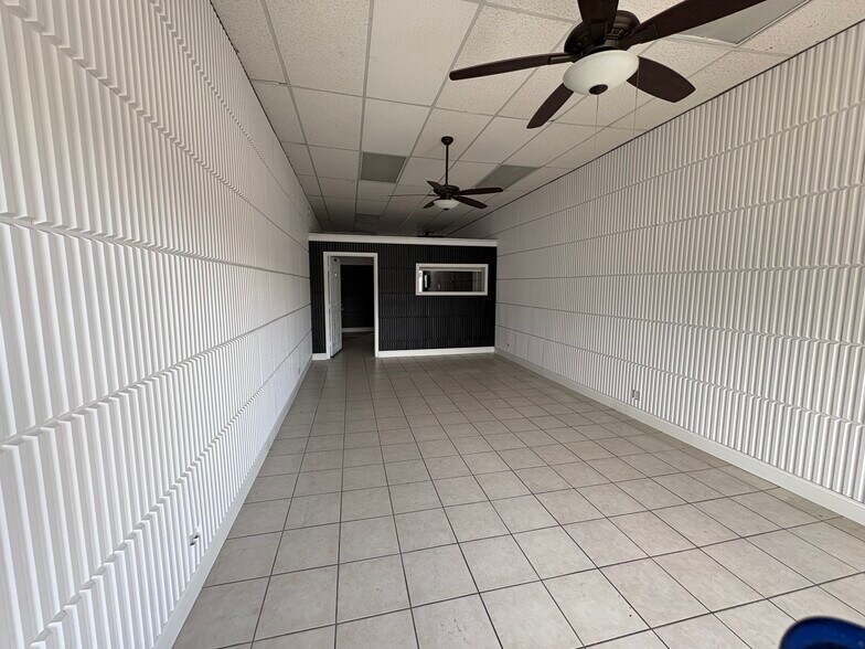 More Photos Of 2870-2878 N Colorado Blvd, Denver Storefront For Lease