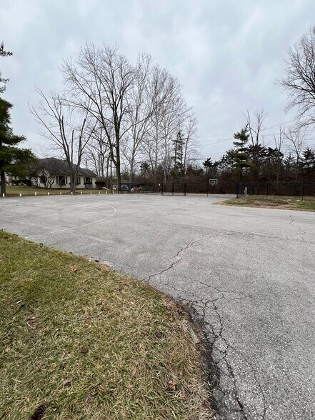 More Photos Of 5150 Moller Rd, Indianapolis Specialty For Sale