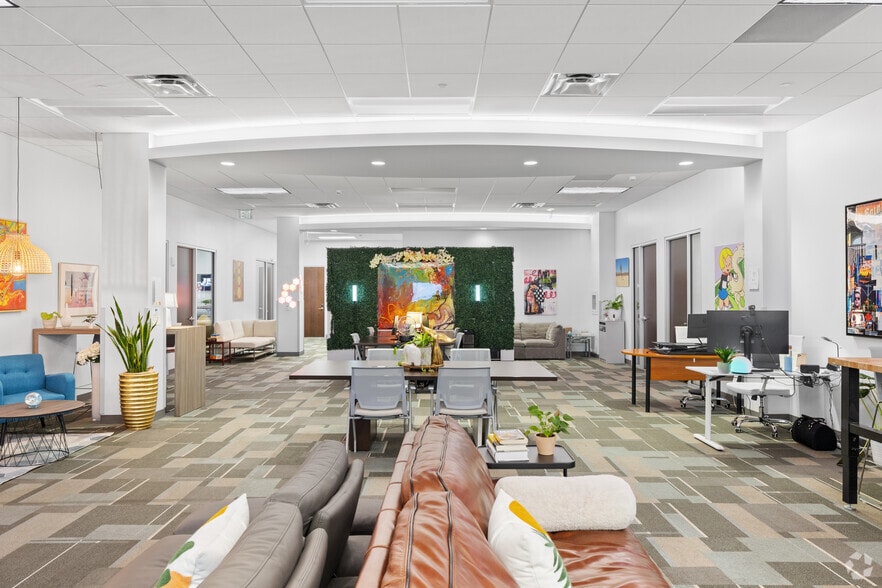 More Photos Of 1501 Biscayne Blvd, Miami Office Residential For Lease