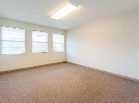 More Photos Of 2527 Fm 691, Denison Medical For Sale