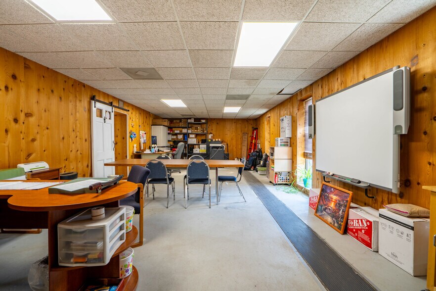 More Photos Of 613 Middleville Rd, Herkimer General Retail For Lease