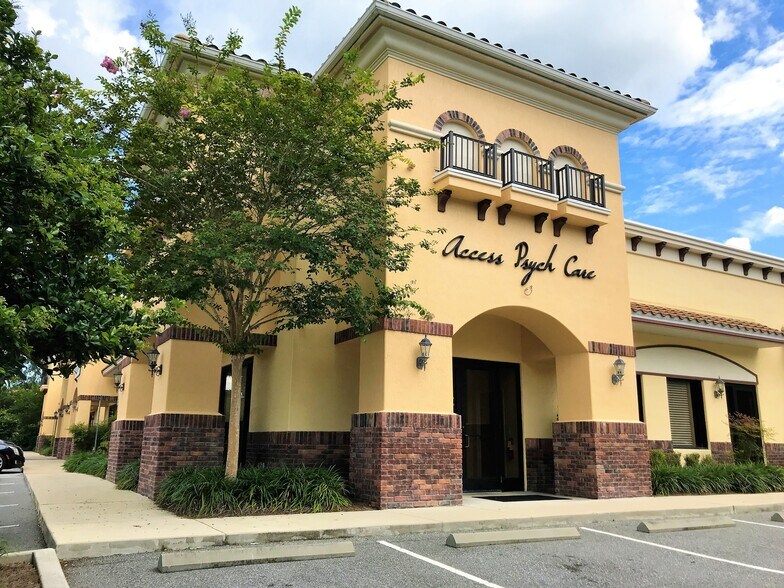 More Photos Of 809 County Road 466, The Villages Medical For Sale