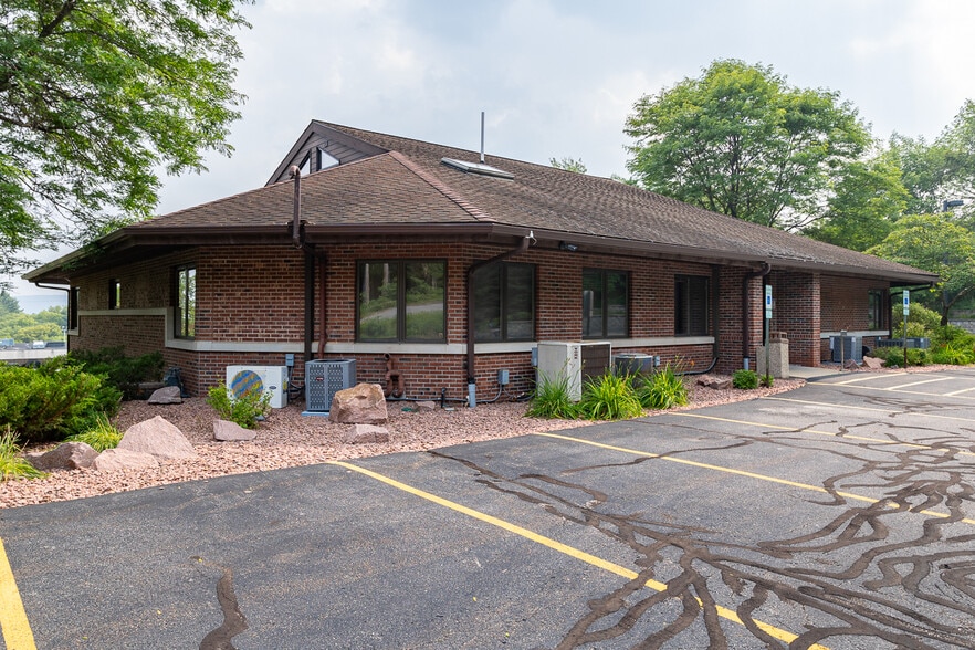 More Photos Of 520 N 28th Ave, Wausau Medical For Sale