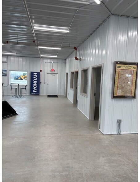More Photos Of 26336 S Heritage Dr, Elwood Warehouse For Sale
