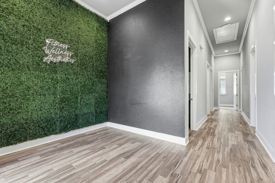 More Photos Of 5899 Preston Rd, Frisco Office For Sale