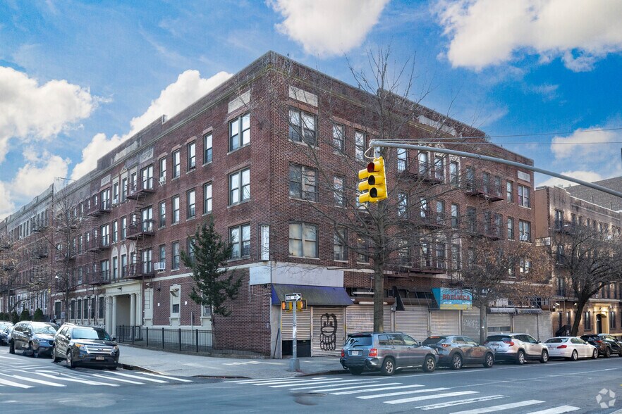 Primary Photo Of 877 Franklin Ave, Brooklyn Apartments For Lease
